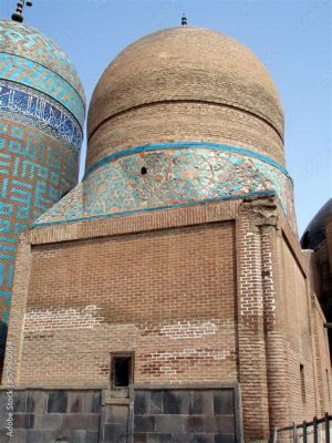 Le Mausolée de Safi-ed-Din Ardabili : Une Oasis d'Art et de Spirituel à Tabriz!